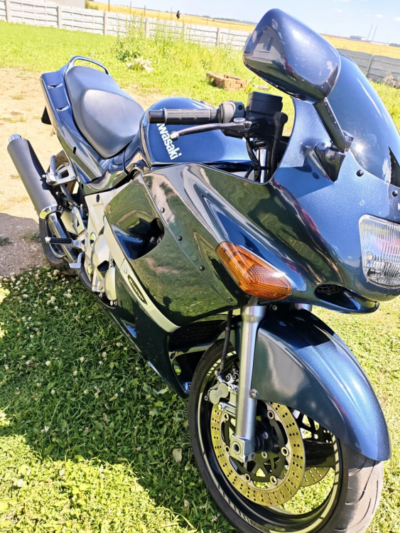 Спорт-турист Kawasaki ZZR 600, 1994 г.