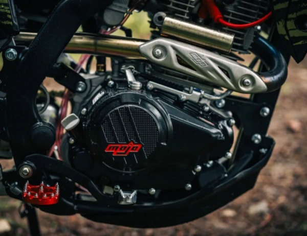 Эндуро BSE Z5 5.0 Neon Black, 2026 г.