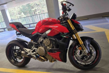 Ducati Streetfighter V4S, 2020 г.
