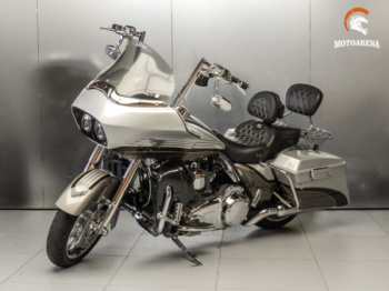 Harley-Davidson CVO Road Glide FLTRSE3, 2009 г.