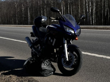 Yamaha FZS, 2002 г.