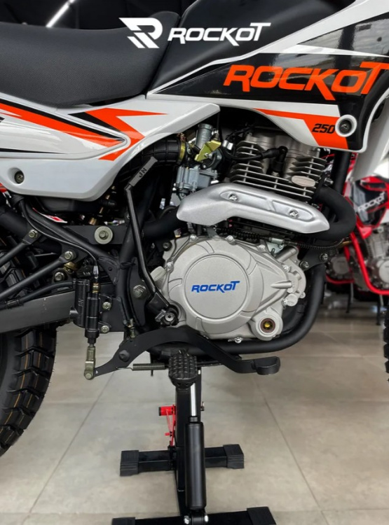 Эндуро ROCKOT ZR 250, 2026 г.