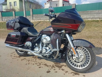Harley-Davidson Road Glide FLTRU, 2011 г.