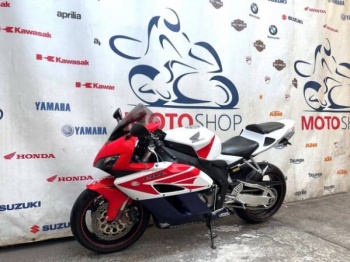 Honda CBR 1000RR Fireblade, 2004 г.