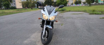 Yamaha FZS, 2001 г.