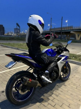 Yamaha YZF YZF-R3 (321 см³), 2015 г.
