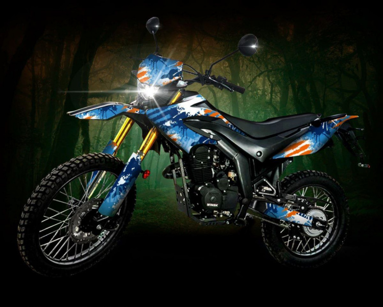 RAZDOLBIKER | Изготовление графики (поклейка графики)
