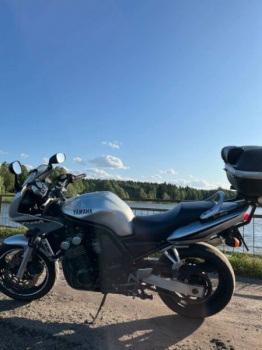 Yamaha FZS, 2002 г.