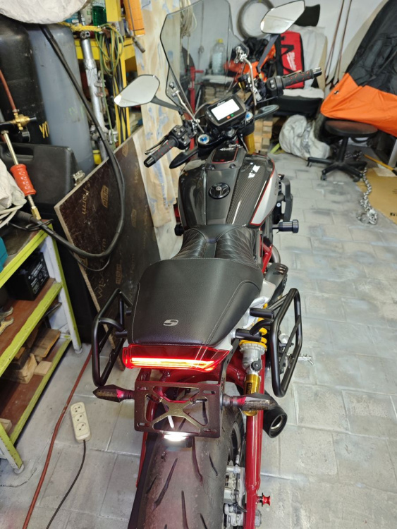 Стрит Indian FTR 1200 Indian FTR 1200 CARBON R Limited Edition, 2022 г.