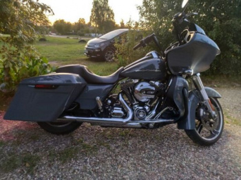 Harley-Davidson Road Glide FLTRX, 2015 г.