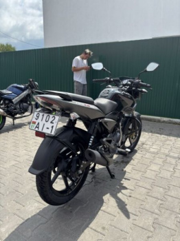 BAJAJ Pulsar, 2024 г.
