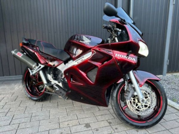 Honda VFR 800 5 поколение, 2002 г.
