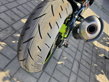 Suzuki GSR, 2010 г.