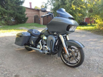 Harley-Davidson Road Glide FLTRX, 2015 г.
