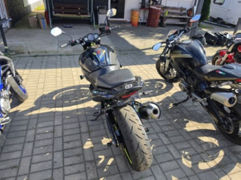 Suzuki GSR, 2010 г.