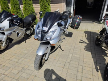 Honda VFR, 2002 г.