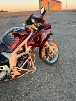Suzuki SV 650, 1999 г.