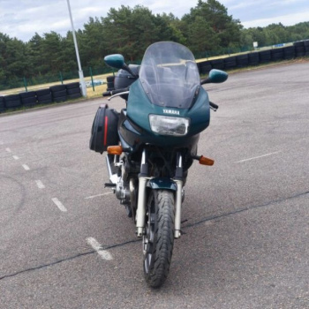 Yamaha XJ XJ900, 2001 г.