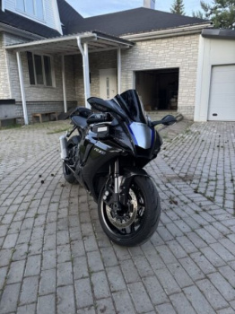 Yamaha YZF R1, 2023 г.