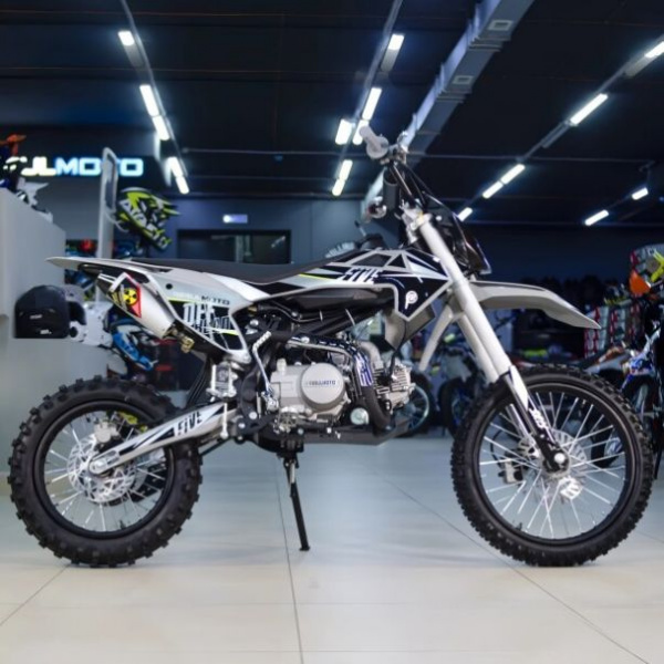 Regulmoto FIVE, 2025 г.