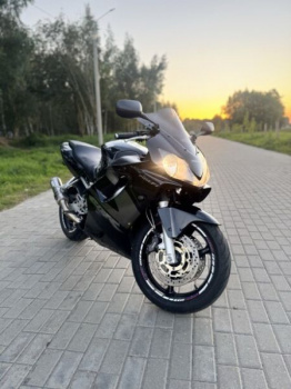 Honda CBR F4i, 2001 г.