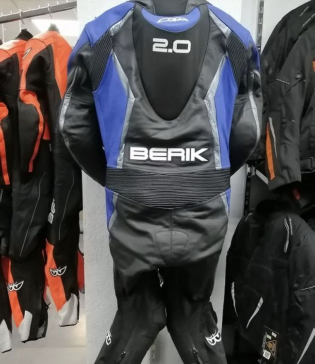 мотокомбинезон BERIK