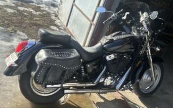 Honda VT 1100, 2000 г.