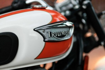 Triumph Bonneville t100, 2004 г.