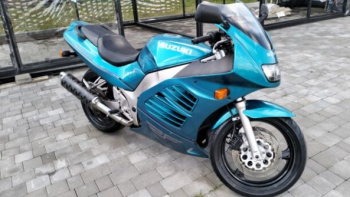 Suzuki RF, 1996 г.