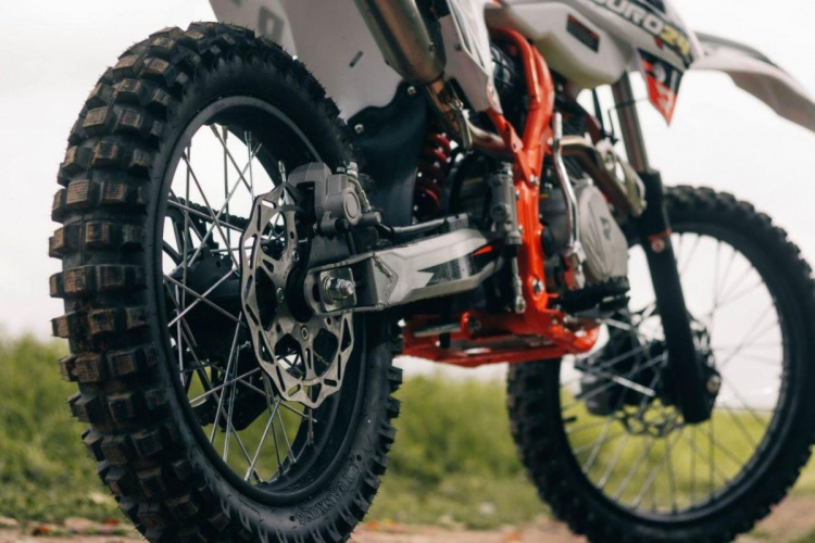 Кроссовый ROCKOT R5L Foxfire 250, 2026 г.