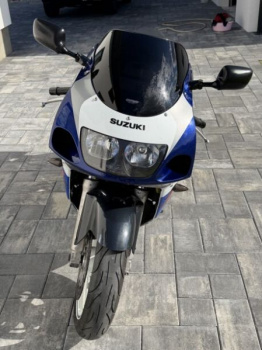 Suzuki GSX-R, 1999 г.