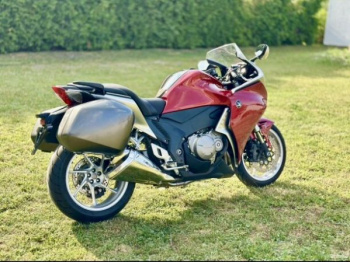 Honda VFR 1200 с ABS, 2010 г.