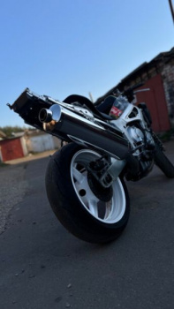 Yamaha YZF, 2001 г.