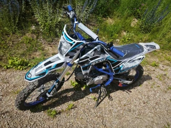 Пит-байк ROCKOT HI-TECH 125 Comandante 2.0, 2026 г.