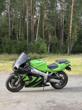Kawasaki ZXR, 1996 г.