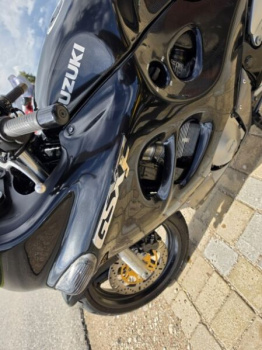Suzuki GSX, 2000 г.