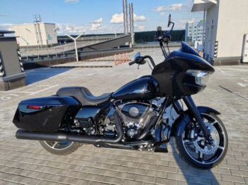 Harley-Davidson Road Glide, 2023 г.