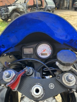Yamaha YZF, 2001 г.