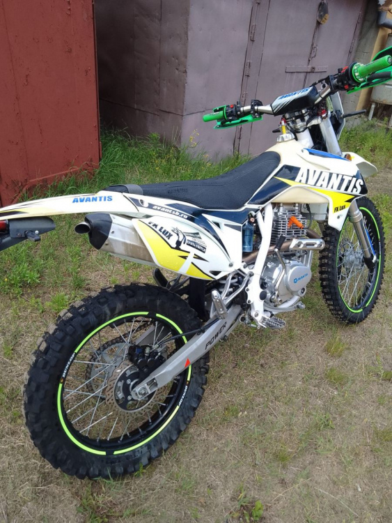 Кроссовый Avantis FX 250 Lux, 2020 г.