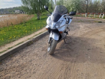 Honda VFR, 2004 г.
