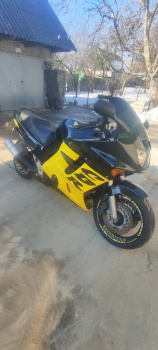 Спорт-турист Honda CBR 1000f3, 2000 г.