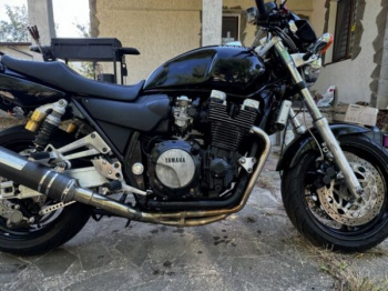 Yamaha XJR 1200, 1996 г.