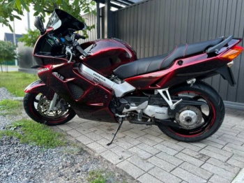 Honda VFR 800 5 поколение, 2002 г.