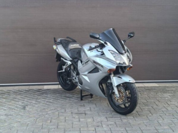 Honda VFR, 2002 г.
