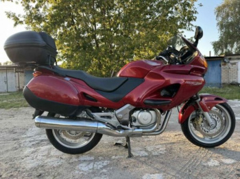 Honda Deauville 650, 2000 г.