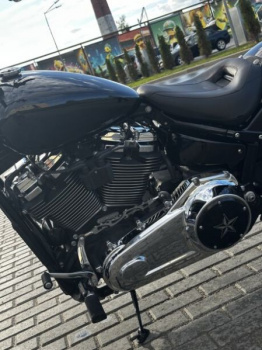 Harley-Davidson Breakout, 2018 г.