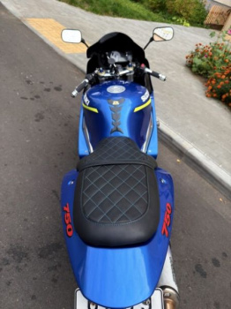 Suzuki GSX-R, 2002 г.