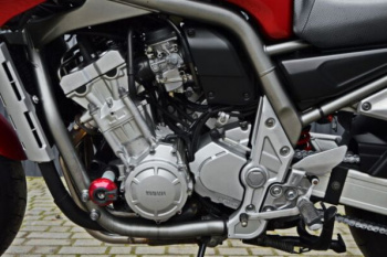 Yamaha FZS 1000 Fazer, 2002 г.