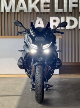 BMW R 1300 RS Triple Black, 2026 г.