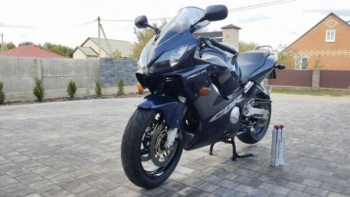 Honda CBR, 2002 г.